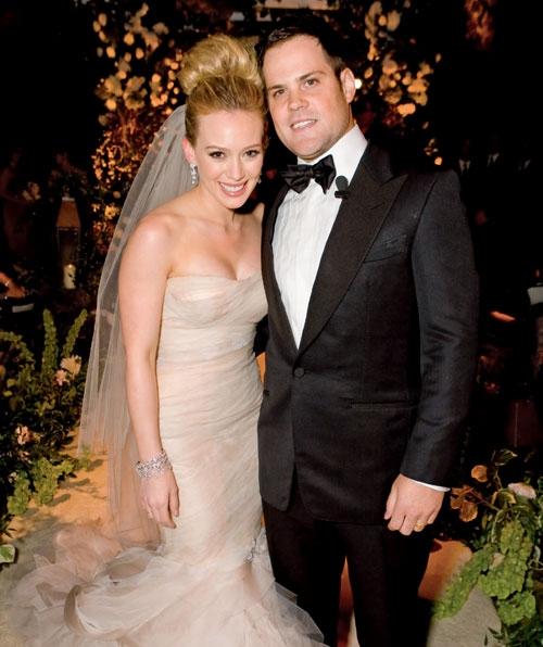 Hilary Duff And Mike Comrie Worldemand Hilary Duff And Mike Comrie
